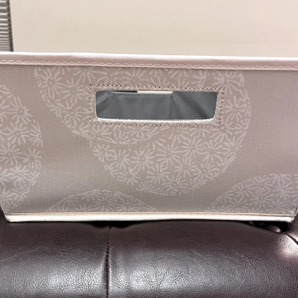 Target Threshold Cream Floral Fabric Storage Bin Basket with Handles Home Decor